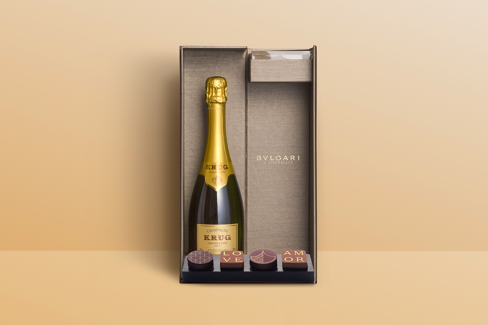 1��15�������\��y���ʌ���z�R���c�B�I�[�l�E�T���E���@�����e�B�[�m� �M�t�g�{�b�N�X �y�N�����b�O�z